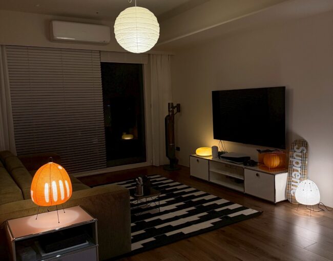 【美居謙里】竹南窗簾設計案例｜2房裝潢實例智能窗簾電動木百葉簾+紗簾，兩款窗簾疊加設計，遮光隱私完美打造