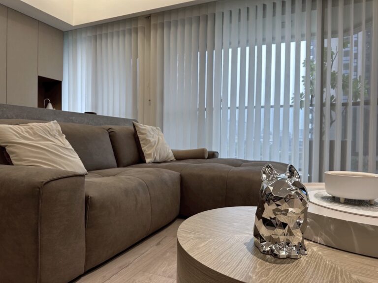 國泰MOST+客廳落地窗做穿越簾