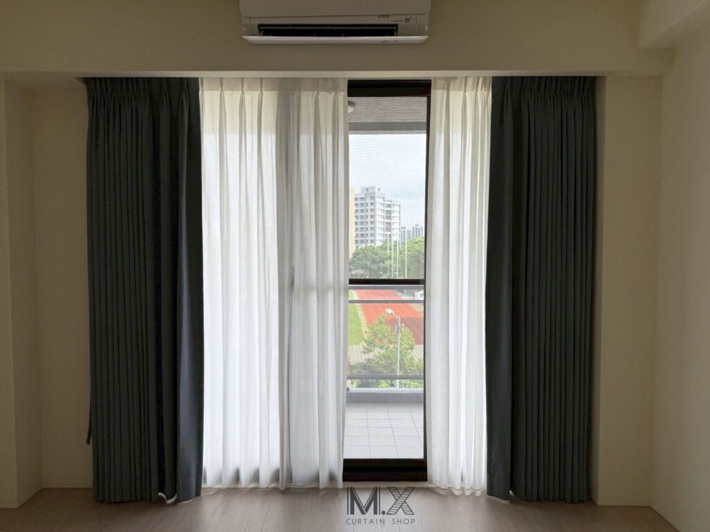 丁安琪LOGO案例照 (10) - 沐馨窗簾 沐馨窗簾 雙層布簾 隱私紗簾半開遮蔽效果