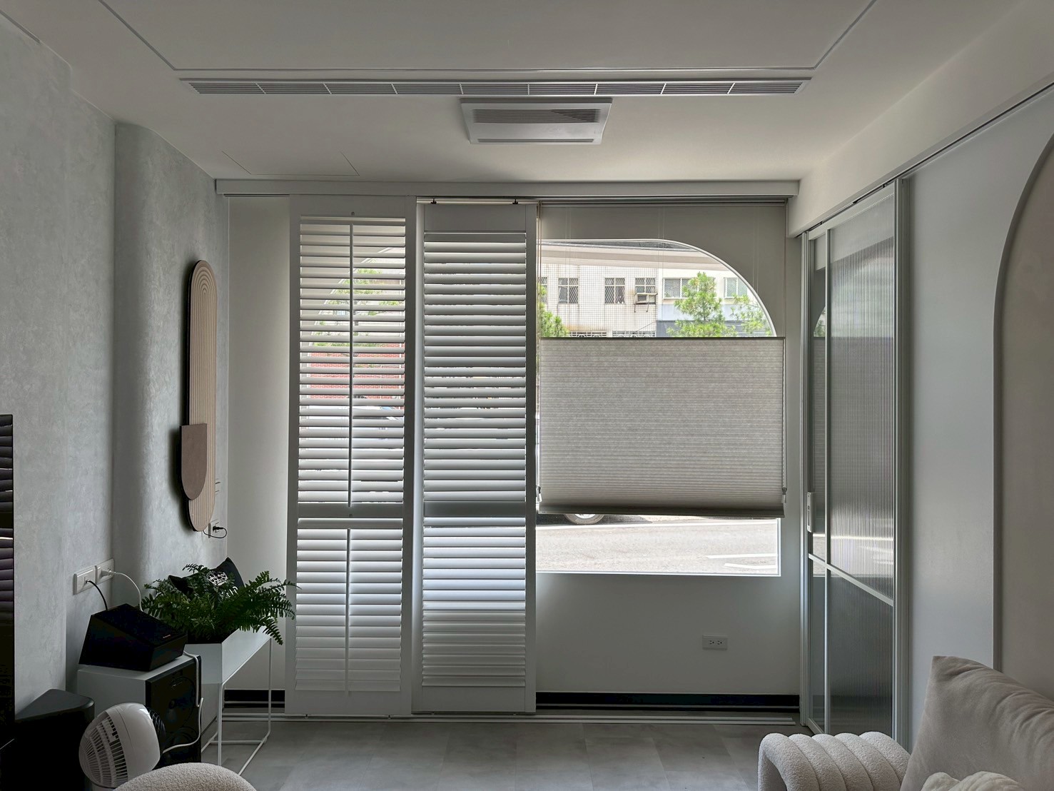 百葉窗尺寸怎麼量才準？內裝、外裝尺寸測量方法一次看！