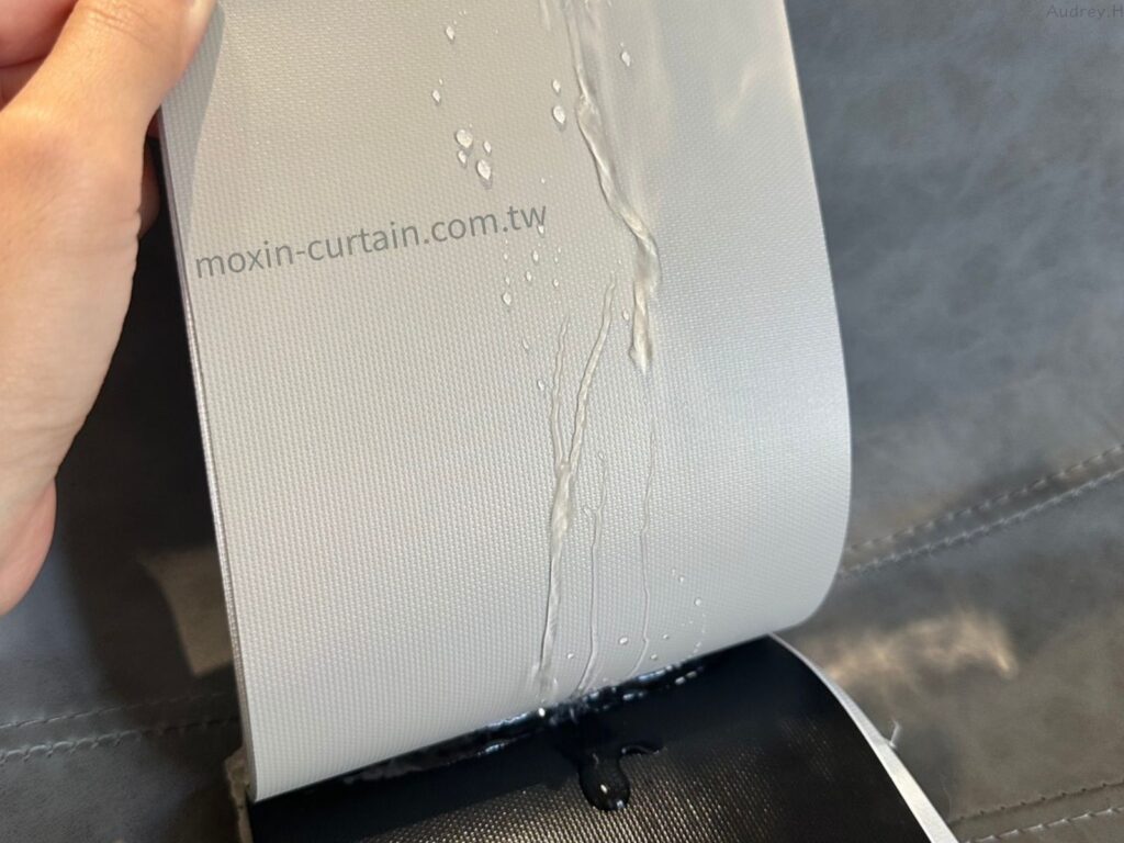 捲簾發霉案例照 (1) - 沐馨窗簾