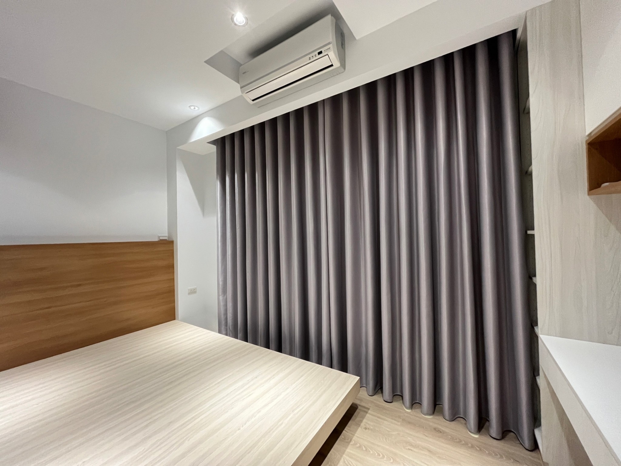 LINE_ALBUM__%E5%B8%83%E7%B0%BE_-_%E8%9B%87%E7%B0%BE_251010_593_pgmpel - 沐馨窗簾 蛇行簾-窗簾盒