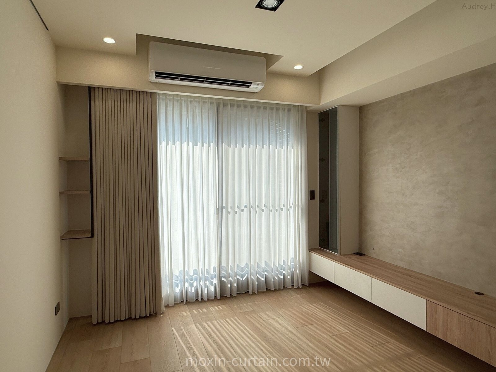 【惠宇青和】新竹窗簾設計案例｜客廳主臥雙層布簾設計 × 小孩房窗簾搭配