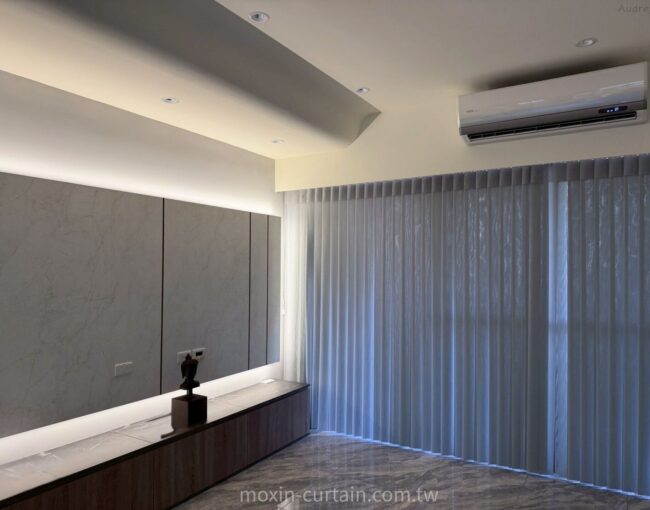 《印象大境》竹南大埔窗簾設計案例｜一次看懂客廳、臥室到更衣室的完整搭配